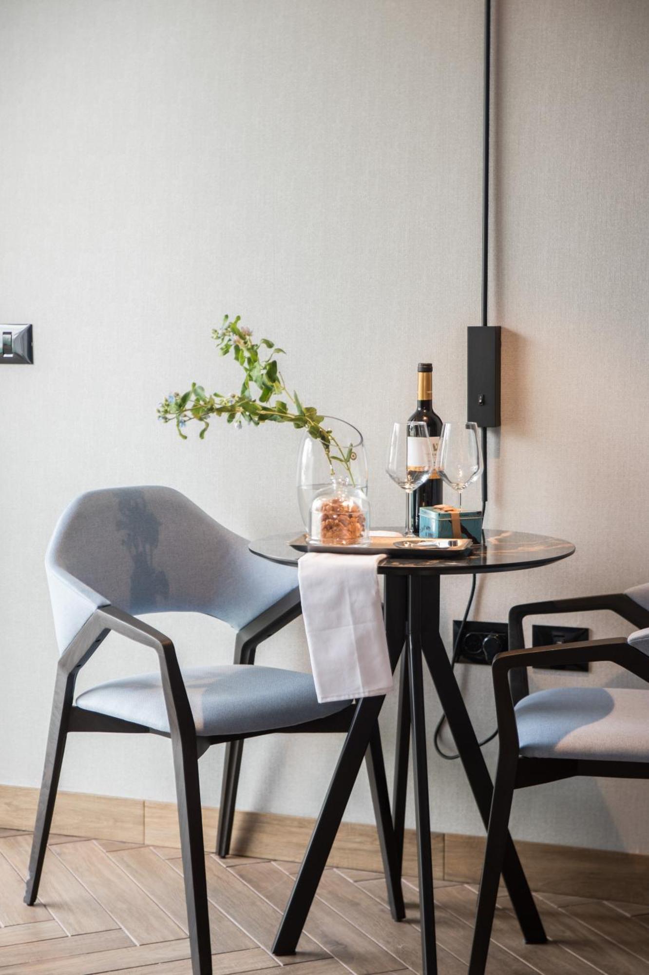 Almond Hotel - Adults Only نيفيه ايلان المظهر الخارجي الصورة